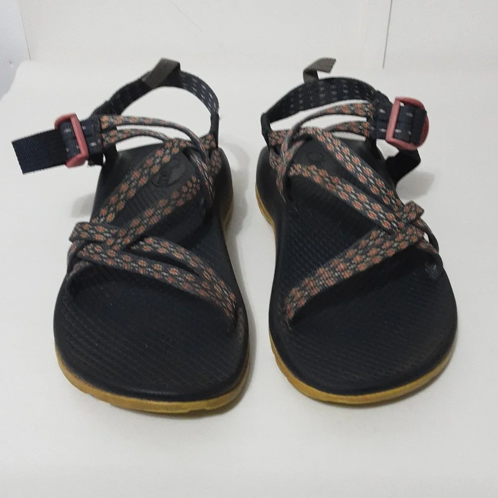 Chaco Girls 4 Strappy Crossover Classic Sandal‎